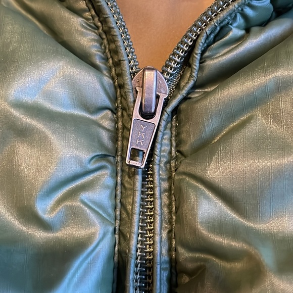 Patagonia hooded women’s insulated jacket - Picture 4 of 14